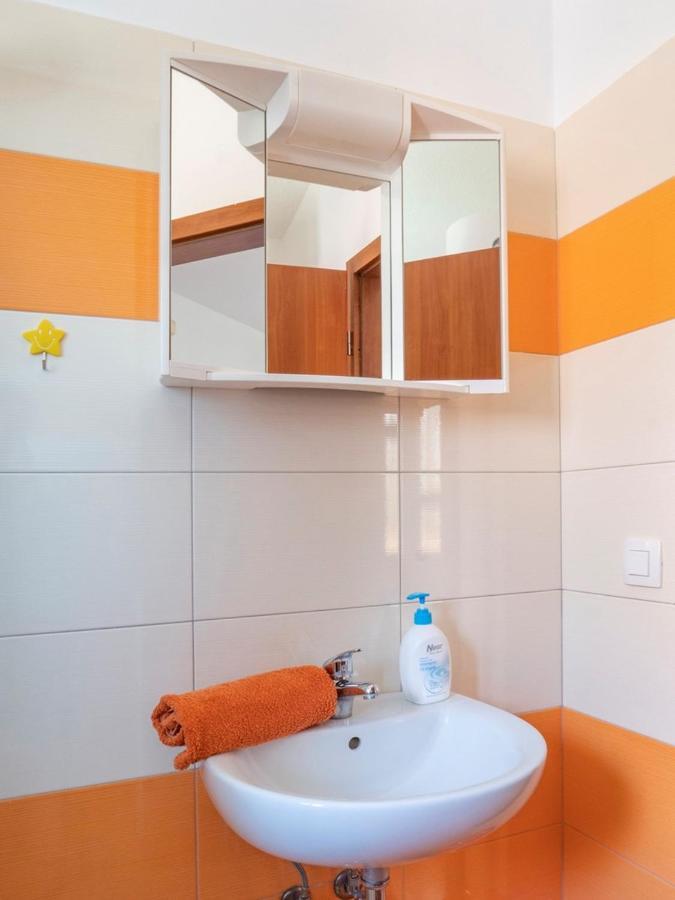 Studio Apartment Gianni Vižinada المظهر الخارجي الصورة